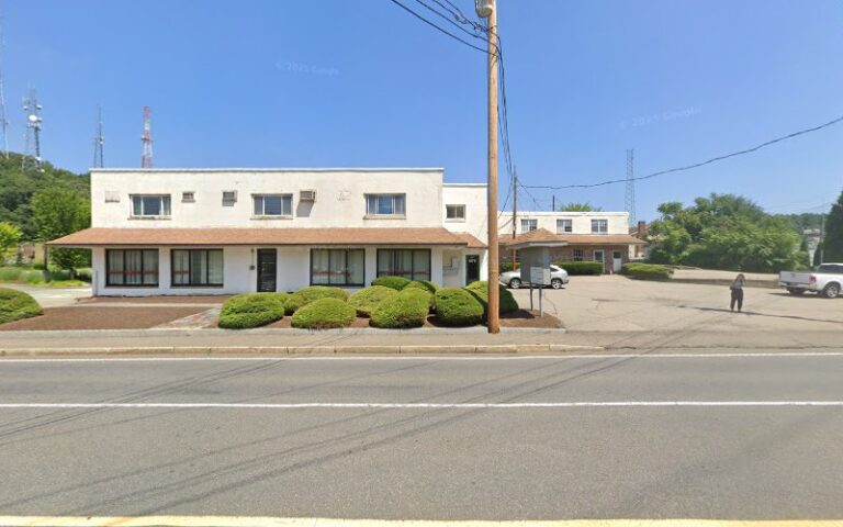 18755 66792f364013 768x480