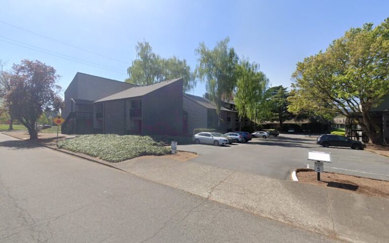 21121 8bc11b792e36 768x480